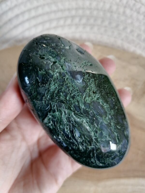 Agate mousse forme libre - concentration, nature, paix – Image 27