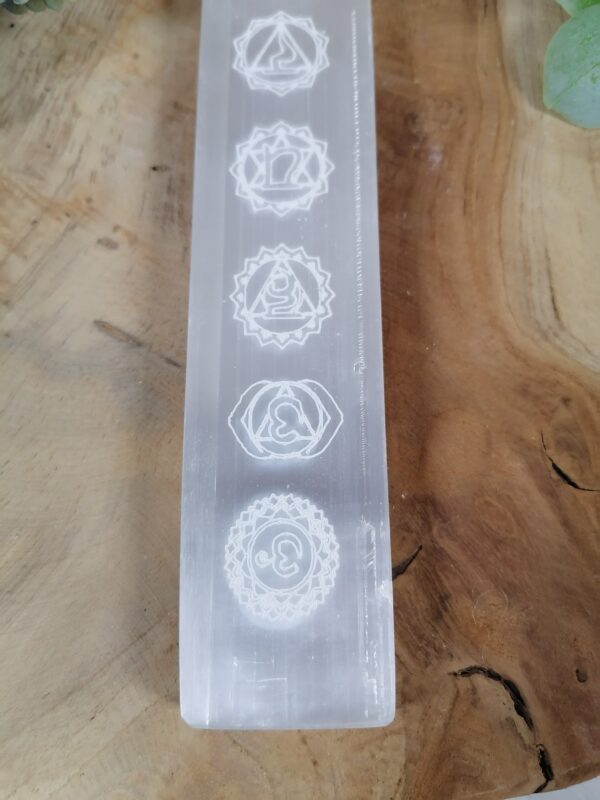 Sélénite règle 7 chakras - porte encens – Image 4