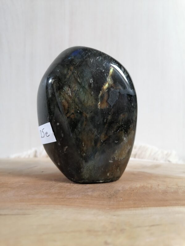 Labradorite bloc 7 - imagination, protection – Image 3